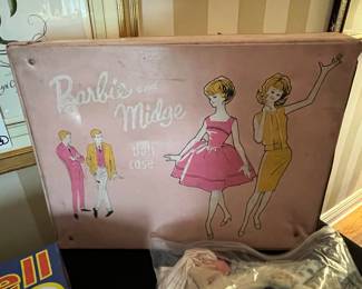 VINTAGE BARBIE DOLL LOT