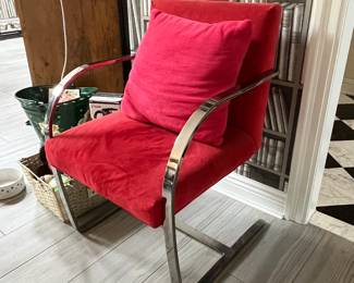 MIES VAN DER ROHE ??? SINGLE CHAIR