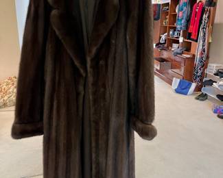 FUR COAT