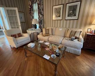 SOFA & GLASS TOP COFFEE TABLE