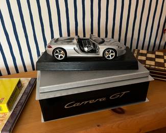 PORSCHE CARRERA GT MODEL