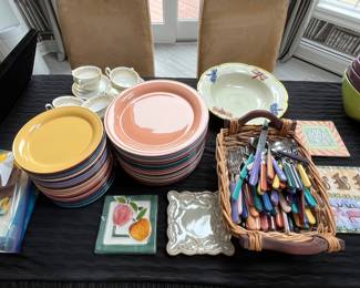 DINNERWARE & FLATWARE