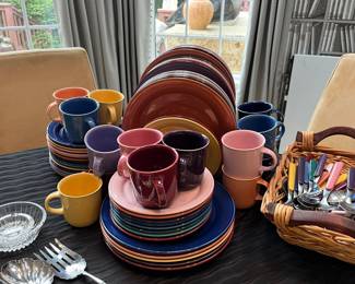 COLORBLOCK DISHES