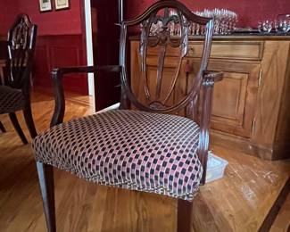 KINDEL DINING TABLE & CHAIRS