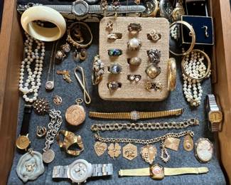 FINE GOLD JEWELRY & WATCHES