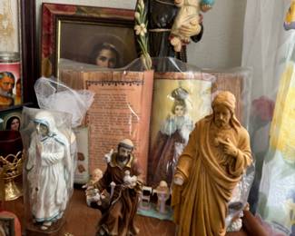 Religious collectibles 