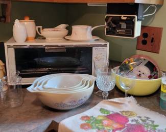 Pyrex, C & S, Soup Bowl and More