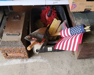 US Flags & Car Cleaning Tools