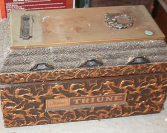 Triune Salesman Sample Vault