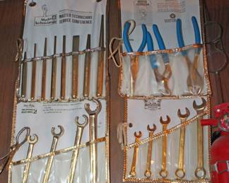 Chrysler Mechanic Master Technicians Golden Tools