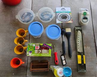 PPE158-Lot Of Miscellaneous Kitchen Items, Tupperware, Solo Cup Holders, Etc.