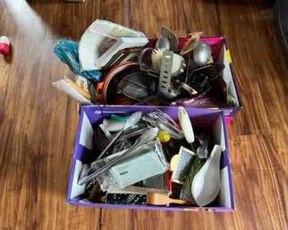 PPE103- Mystery Kitchen Lot