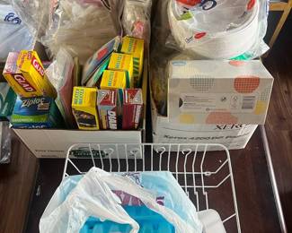 PPE056- Mystery Kitchen Lot