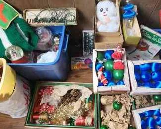 PPE049 - Vintage Seasonal Decor