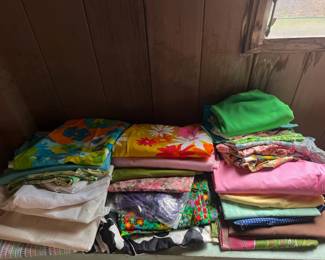 PPE164- Assorted Vintage Fabric