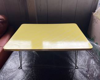 PPE116- Small Bed Table
