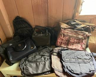PPE161- Various Women’s Handbags LeSportsSac, Vera Bradley & More