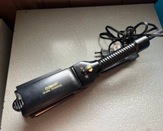 PPE190- Conair Hair Straightener