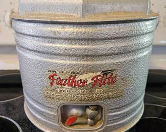 PPE061 Vintage Poloron Feather Flite Insulated Aluminum Water Cooler/Picnic Jug/Thermos