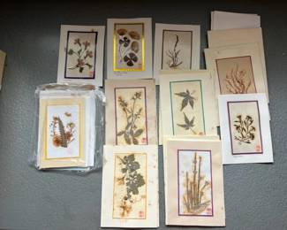 PPE168- Vintage Pressed Flower On Paper Cards