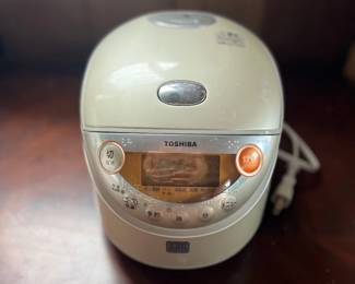 PPE082- Toshiba Rice Cooker 