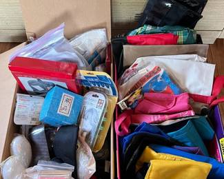 PPE184- Mystery Household Goods Lot