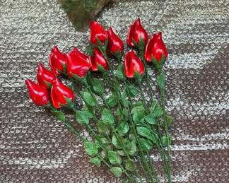 PPE143- Bunch Of Glass Rose Buds 