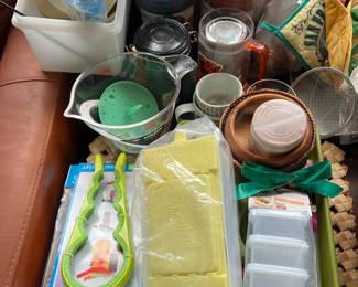 PPE112- Mystery Kitchen Lot