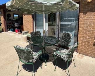 Patio set