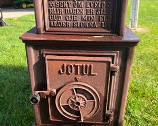 Vintage wood stove - Jotul