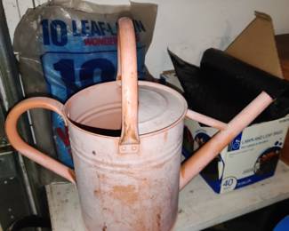Metal watering can
