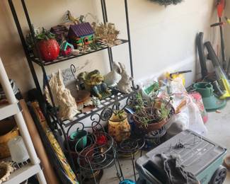 Plant Stands, Yard Decor, Planters