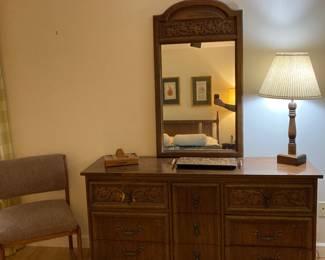 Mid-Century Vintage Dresser w/Mirror 