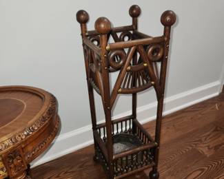 vintage umvrella/cane stand