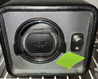 Wolf watch winder