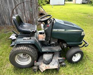 Has a flat front tire. other than that it runs great!