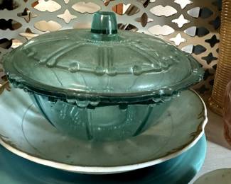 Vintage Kig Indonesia Oyster Pearl Blue Beaded Glass Covered Lid Teal Candy Dish