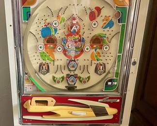 Pachinko pin ball machine.  Great condition. Hours of fun.