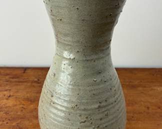 Eva Reichl Pottery Vase (American/Pittsburgh, 1918-1998)