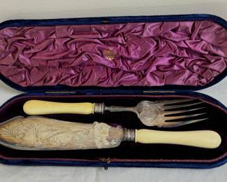 Antique Elkington & Co Silver Plated Fish Serving Set