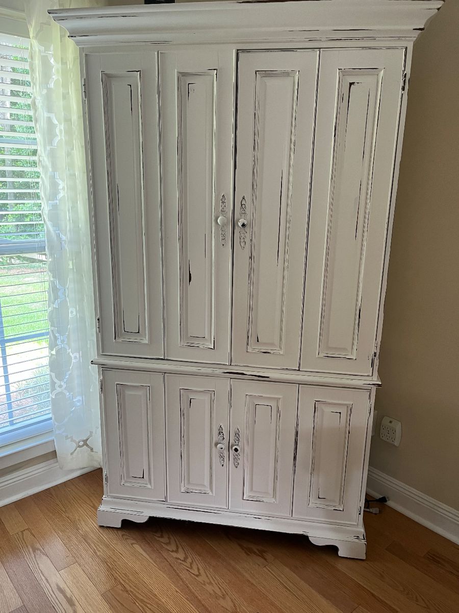 CARDON ESTATE SALES Monday Almost All Left... starts on 5/31/2024