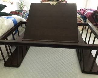 Bed tray