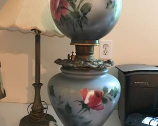 Large GWTW lamp...not electrified