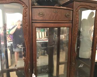 Large display curio china cabinet