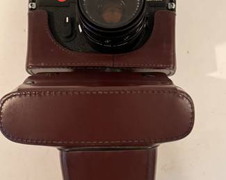 Leica R3 Electronic 35mm Camera w/Case