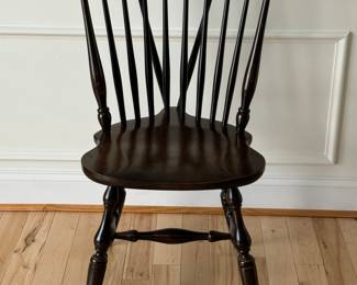 Dropleaf Dining Room Table w/2 Leaves & 4 Chairs Set (Can be purchased separately)