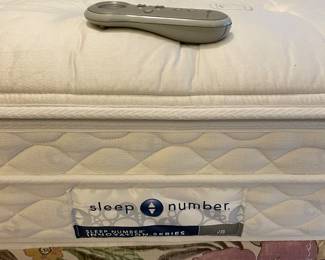 Sleep Number Adjustable Firmness King Mattress & Boxspring