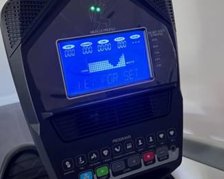 Spirit CRS8005 Recumbent Stepper