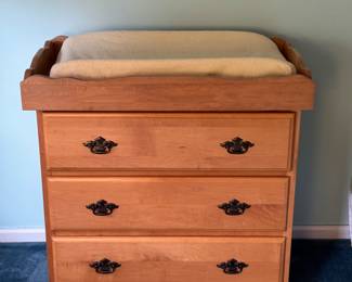 Convertible Changing Table/3 Drawer Dresser