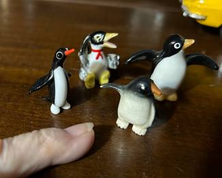 Mini penguins 